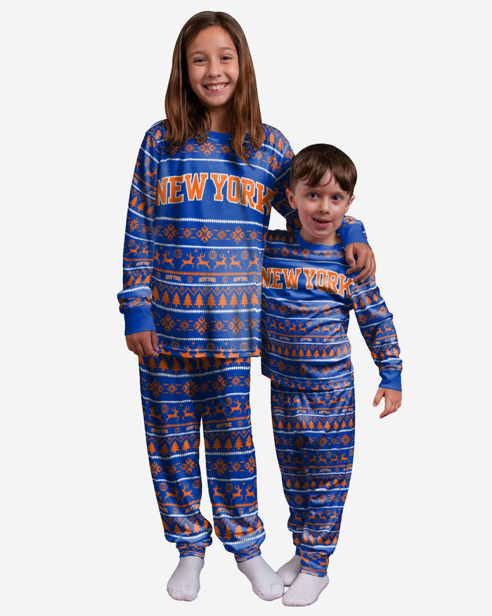 New York Knicks Youth Family Holiday Pajamas FOCO 8 (S) - FOCO.com