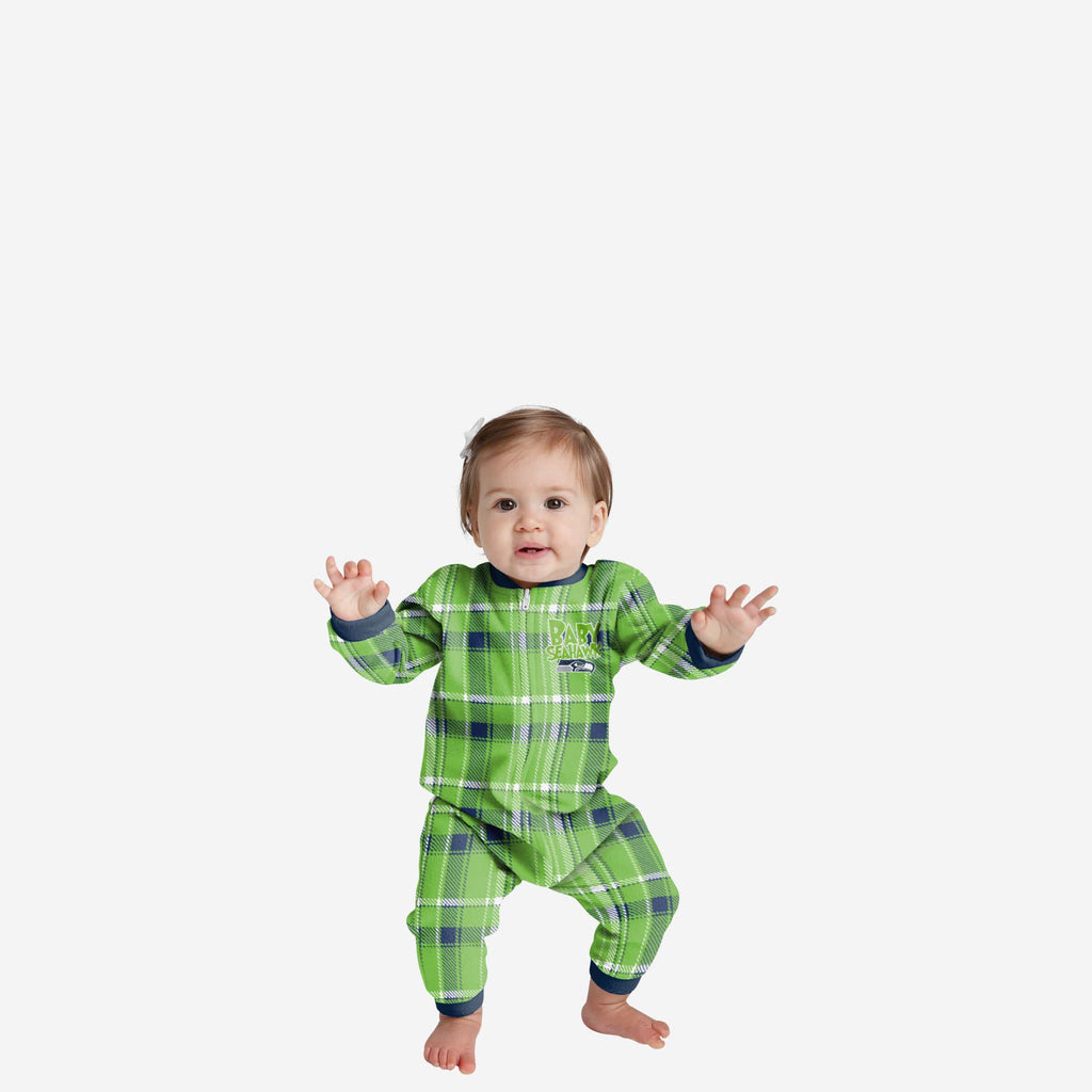 Seattle Seahawks Infant Plaid Family Holiday Pajamas FOCO 12 mo - FOCO.com