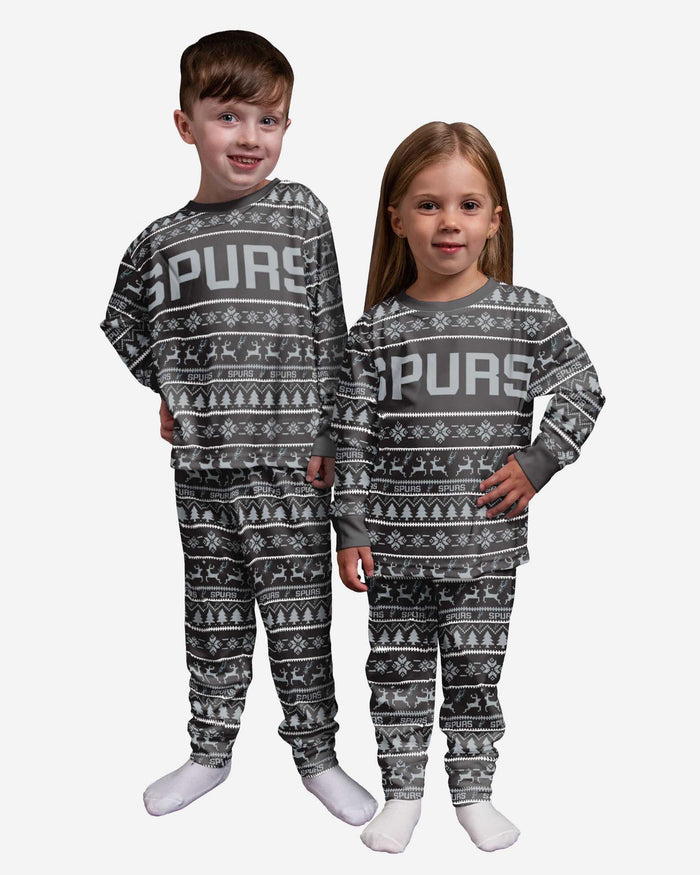 San Antonio Spurs Toddler Family Holiday Pajamas FOCO 2T - FOCO.com