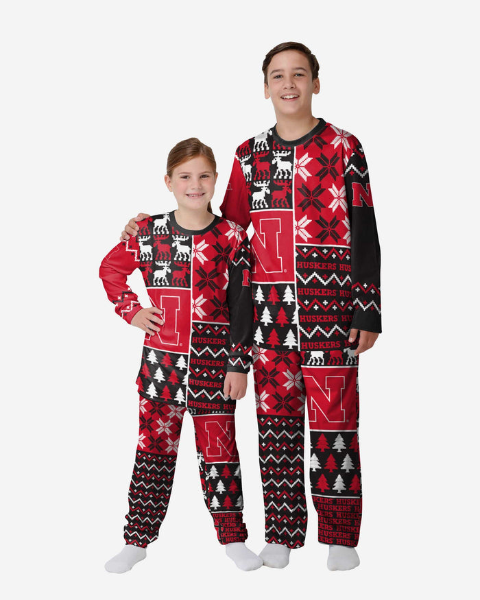 Nebraska Cornhuskers Youth Busy Block Family Holiday Pajamas FOCO 4 - FOCO.com