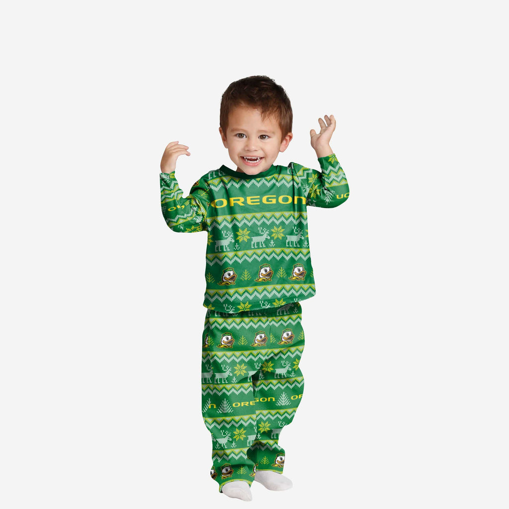 Oregon Ducks Toddler Ugly Pattern Family Holiday Pajamas FOCO 2T - FOCO.com