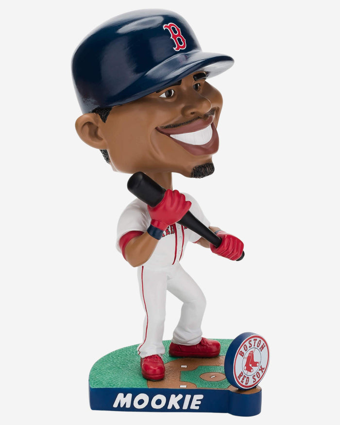 Mookie Betts Boston Red Sox Caricature Bobblehead FOCO - FOCO.com