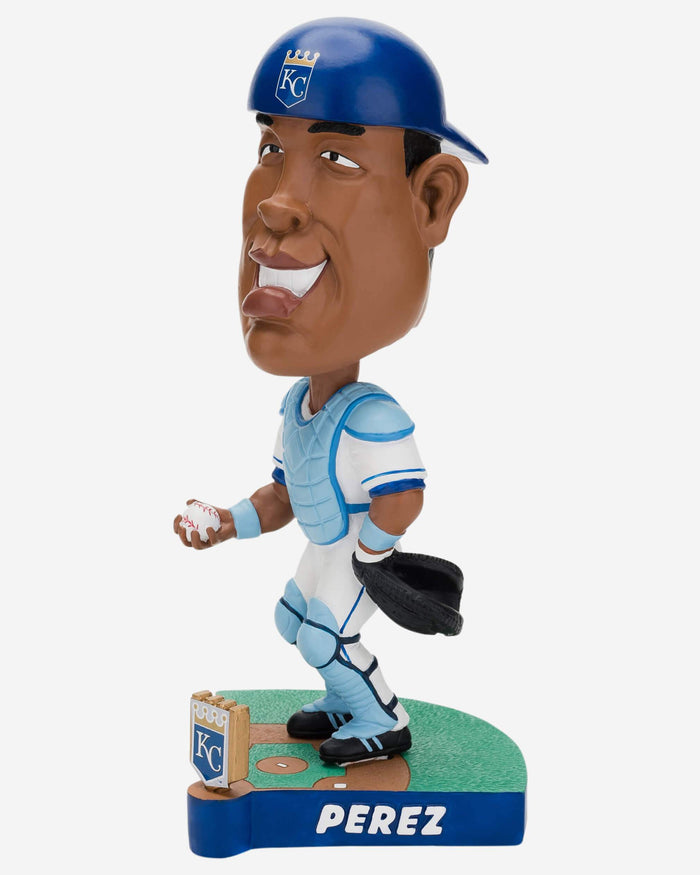 Salvador Perez KC Royals Caricature Bobblehead FOCO - FOCO.com