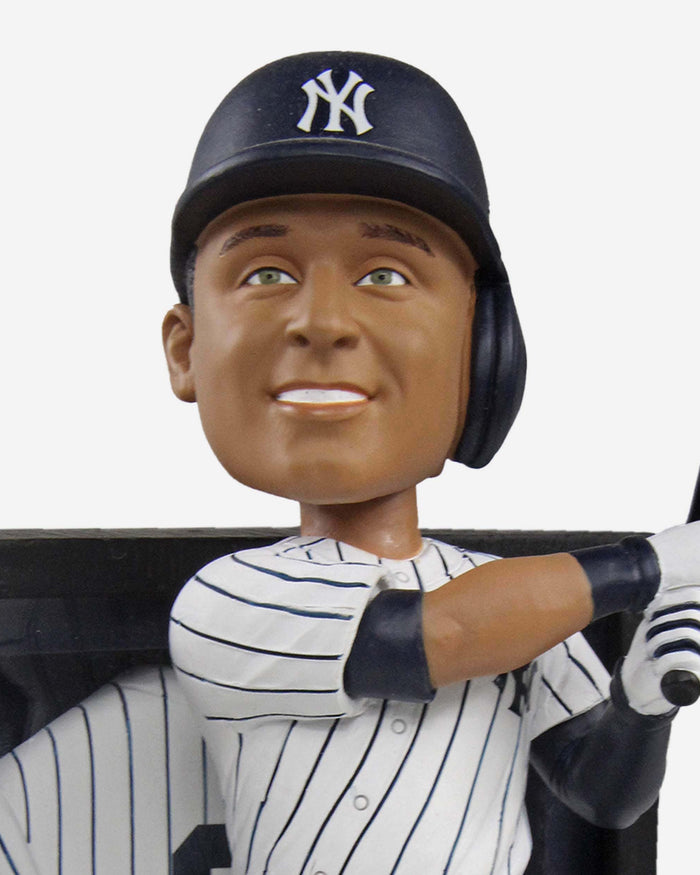 Derek Jeter New York Yankees Framed Showcase Bobblehead FOCO - FOCO.com