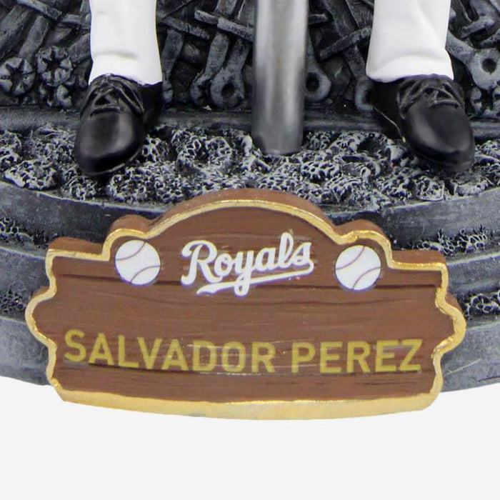 Game of Thrones™ Kansas City Royals Salvador Perez Iron Throne Bobblehead FOCO - FOCO.com