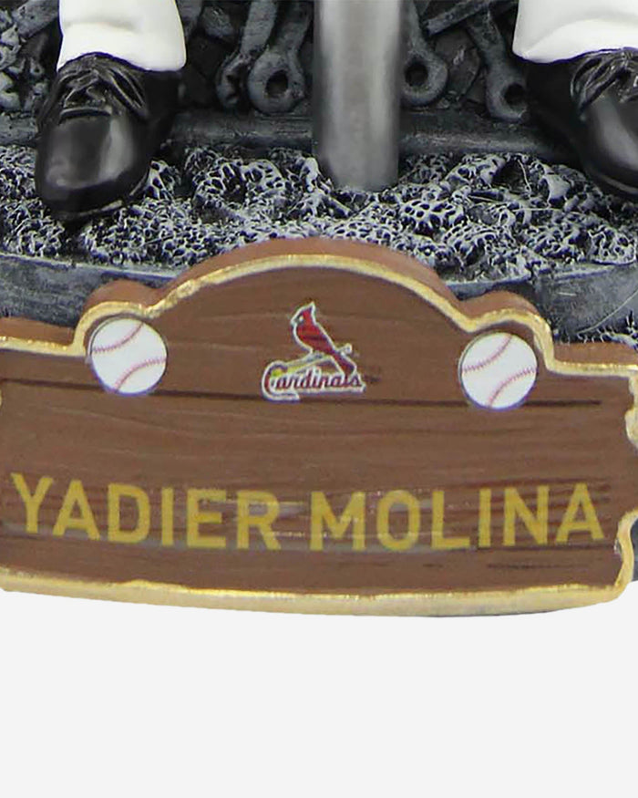 Game of Thrones™ St Louis Cardinals Yadier Molina Iron Throne Bobblehead FOCO - FOCO.com