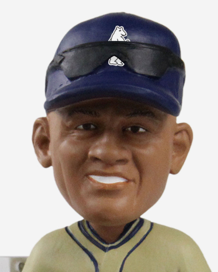 Johnny Bench & Fergie Jenkins Cincinnati Reds & Chicago Cubs 2022 Dyersville Cornfield First Pitch Dual Bobblehead FOCO - FOCO.com