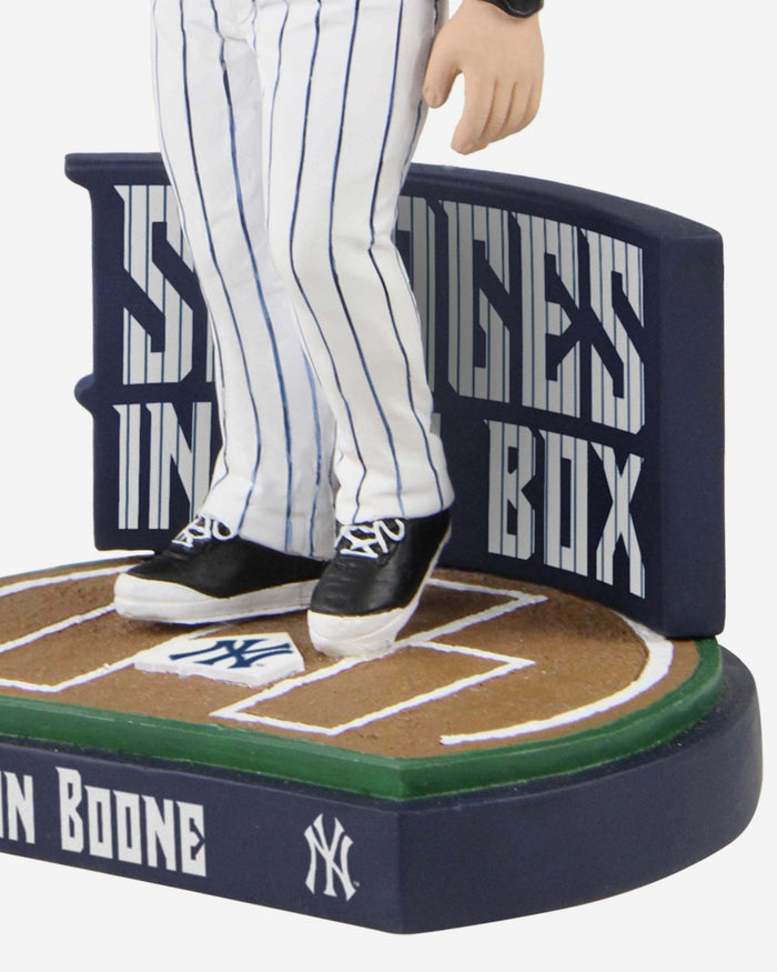 Aaron Boone New York Yankees Savages In The Box Bobblehead FOCO - FOCO.com