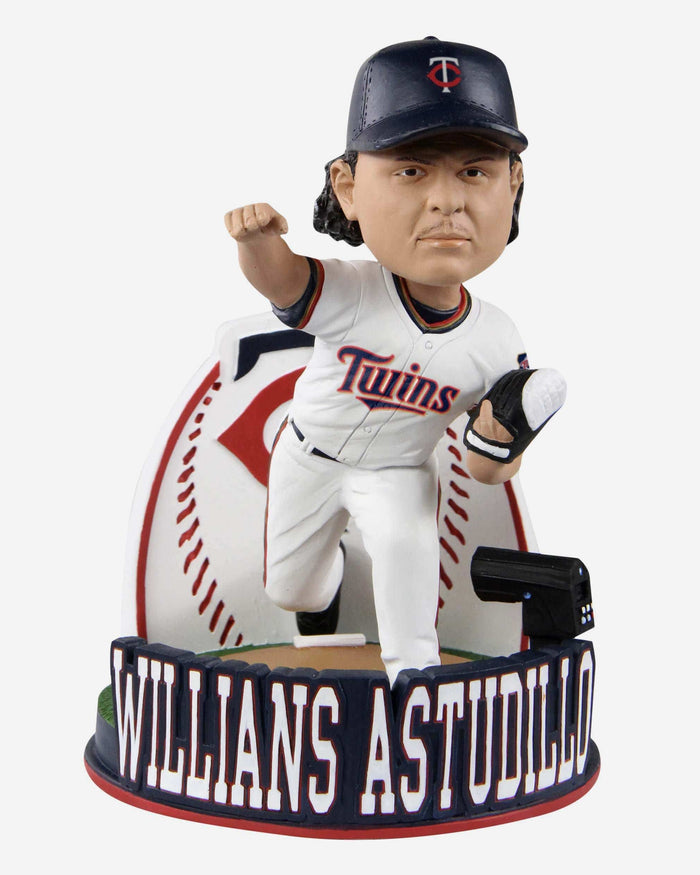 Willians Astudillo Minnesota Twins La Tortuga Pitching Bobblehead FOCO - FOCO.com