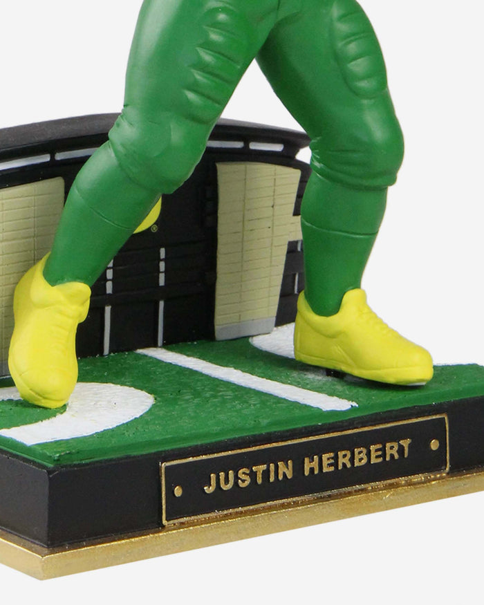 Justin Herbert Oregon Ducks Gates Series Bobblehead FOCO - FOCO.com