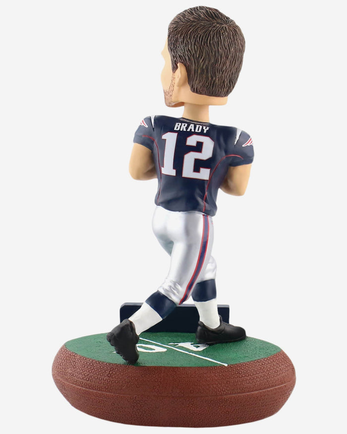 Tom Brady New England Patriots Baller Bobblehead FOCO - FOCO.com