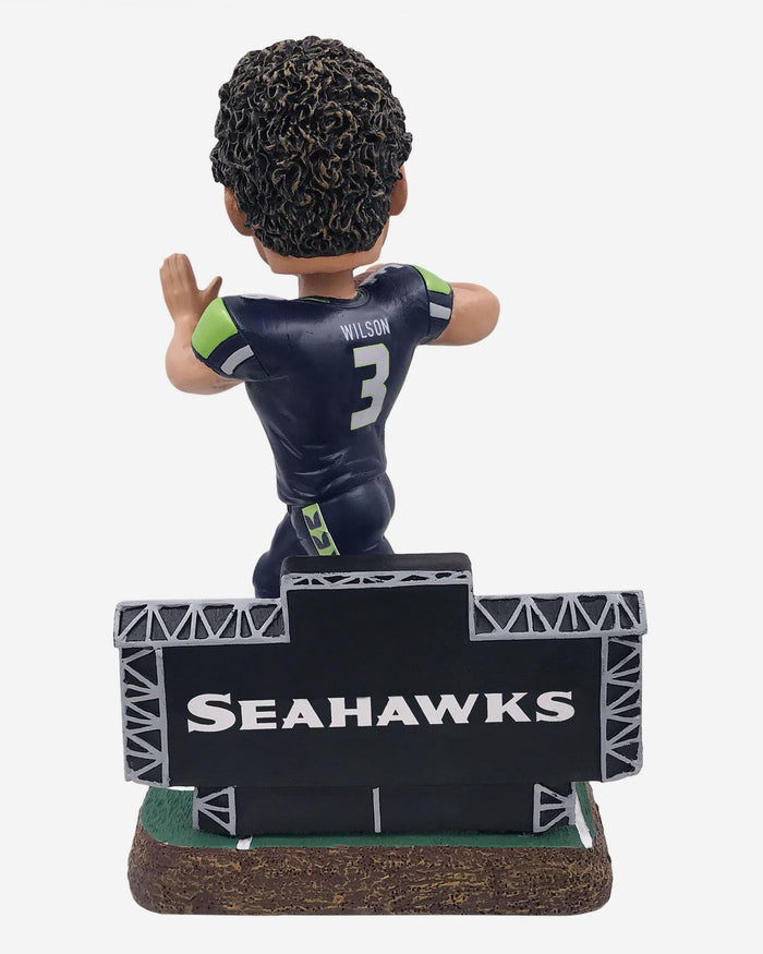 Russell Wilson Seattle Seahawks Scoreboard Bobblehead FOCO - FOCO.com