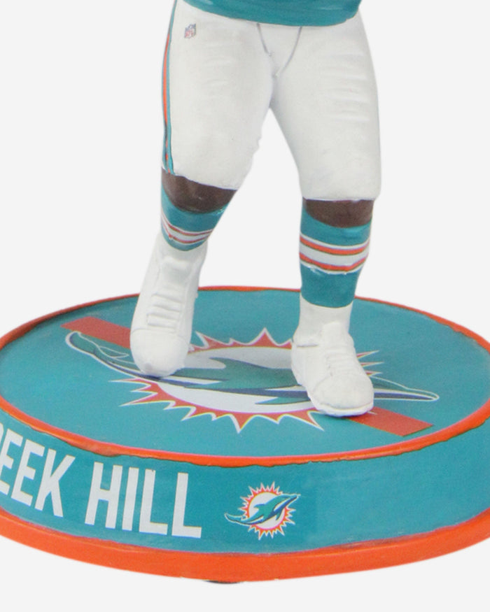 Tyreek Hill Miami Dolphins Bighead Bobblehead FOCO - FOCO.com