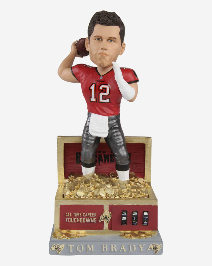 Tom Brady Tampa Bay Buccaneers 700th Touchdown Counter Bobblehead FOCO - FOCO.com