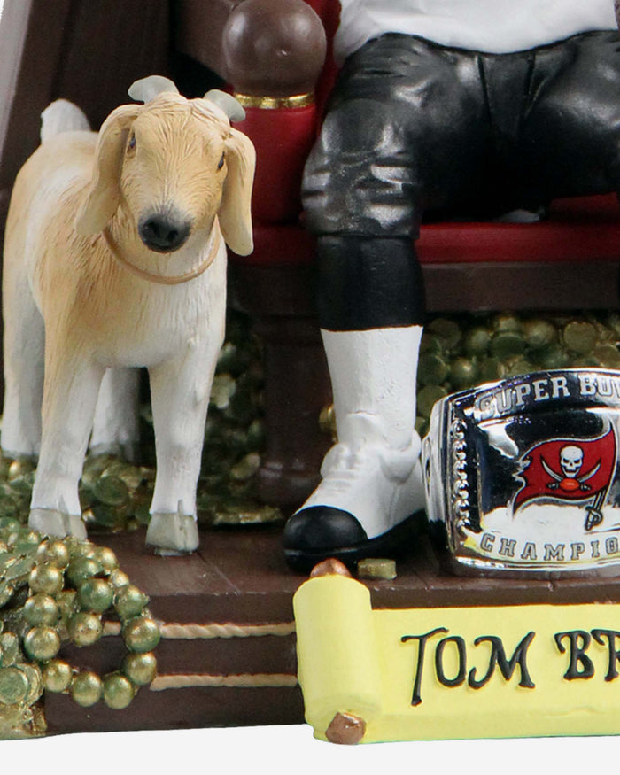 Tom Brady Tampa Bay Buccaneers 7x Super Bowl Champion Thematic Bobblehead FOCO - FOCO.com