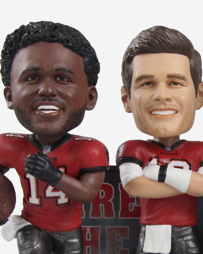 Tampa Bay Buccaneers Air Assault Mini Bobblehead Scene FOCO - FOCO.com