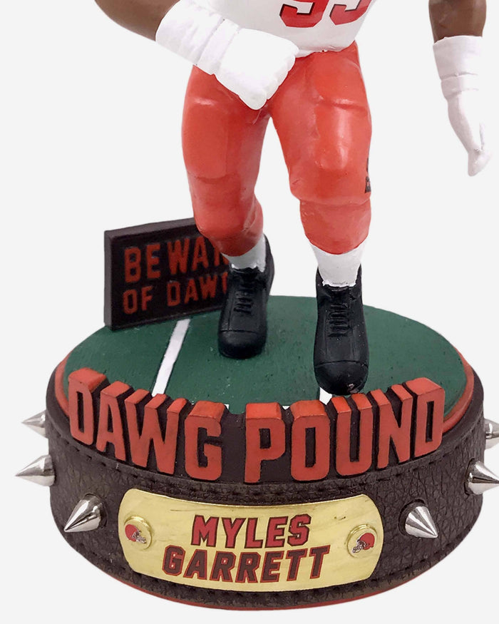 Myles Garrett Cleveland Browns Dawg Pound Series Bobblehead FOCO - FOCO.com