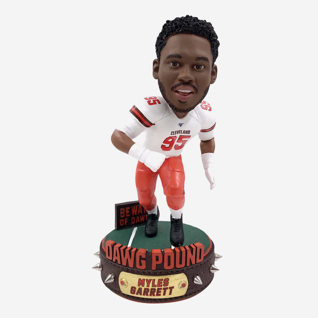 Myles Garrett Cleveland Browns Dawg Pound Series Bobblehead FOCO - FOCO.com