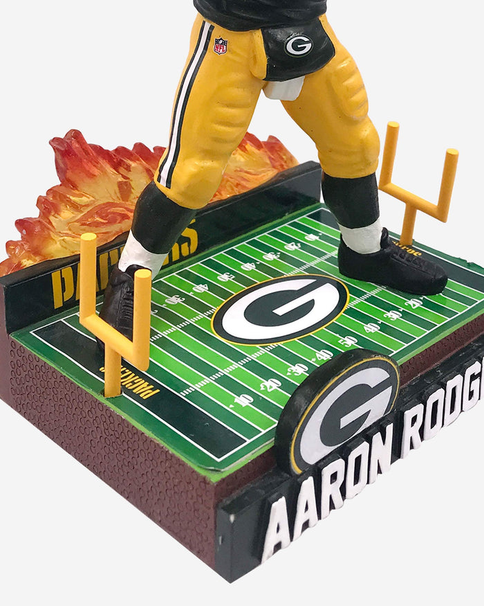Aaron Rodgers Green Bay Packers On Fire Bobblehead FOCO - FOCO.com