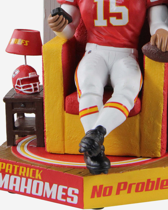 Patrick Mahomes Kansas City Chiefs Fancave Bobblehead FOCO - FOCO.com