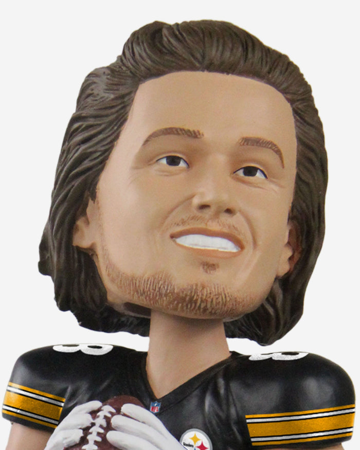 Kenny Pickett Pittsburgh Steelers NFL 2022 Rookie Series Bobblehead FOCO - FOCO.com