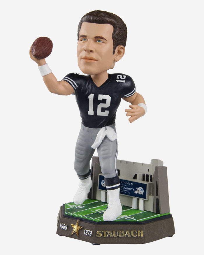 Roger Staubach Dallas Cowboys Retired Pro Gate Series Bobblehead FOCO - FOCO.com