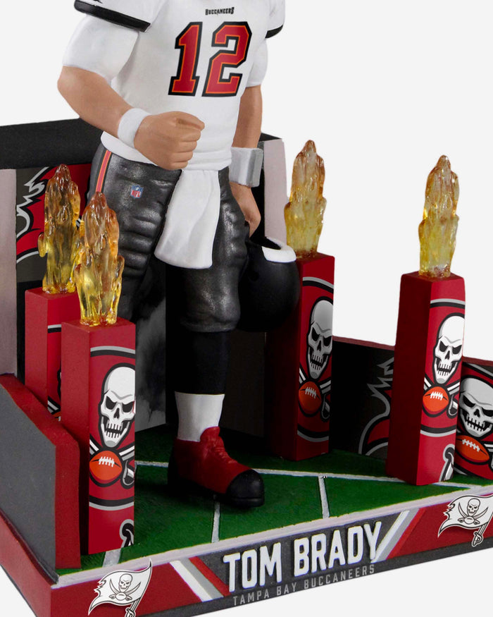Tom Brady Tampa Bay Buccaneers Pregame Tunnel Entrance Bobblehead FOCO - FOCO.com
