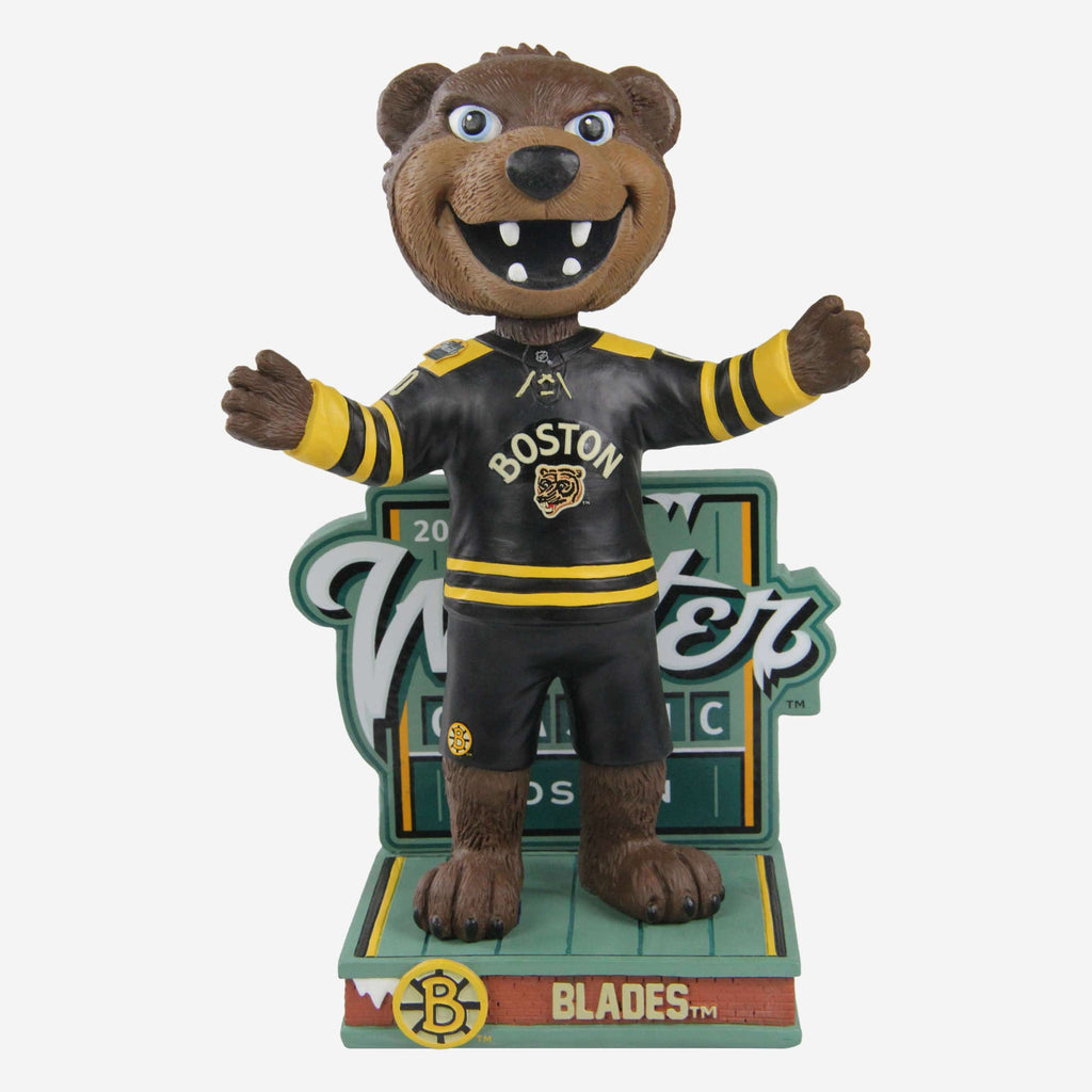 Blades The Bear Boston Bruins 2023 Winter Classic Mascot Bobblehead FOCO