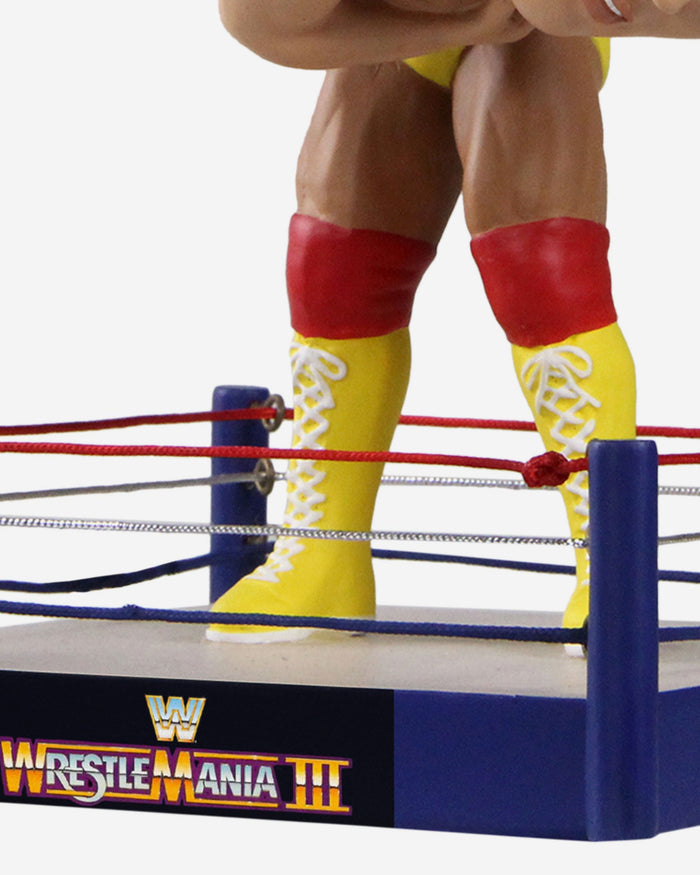 Hulk Hogan vs Andre the Giant WWE WrestleMania Moment Dual Bobblehead FOCO - FOCO.com