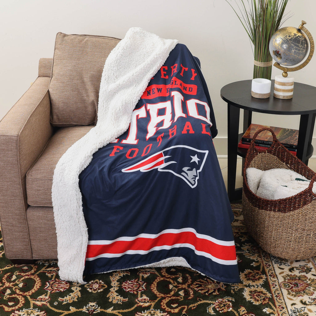 New England Patriots Team Property Sherpa Plush Throw Blanket FOCO