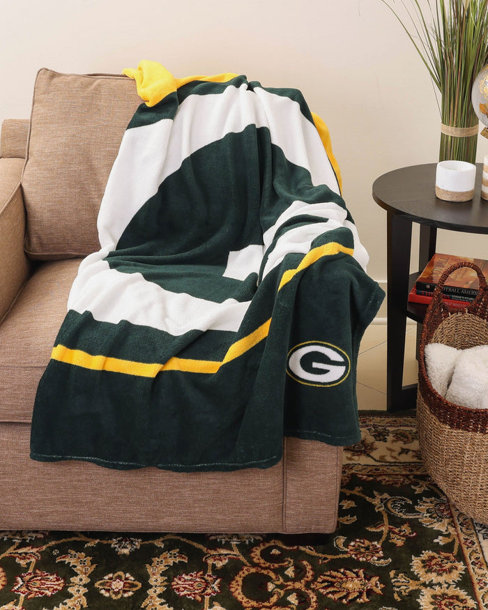 Green Bay Packers Supreme Slumber Plush Throw Blanket FOCO - FOCO.com