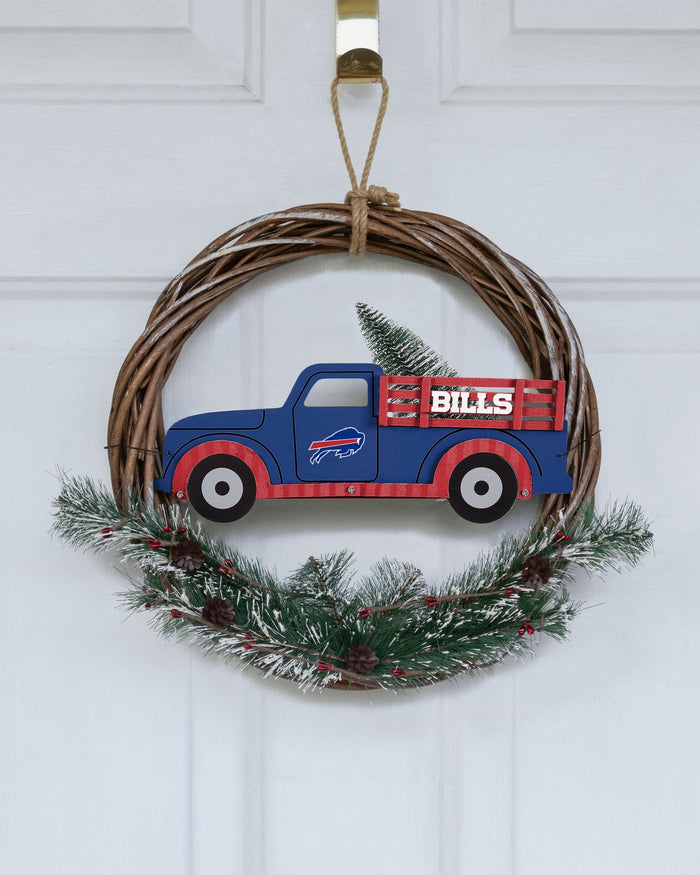 Buffalo Bills Wreath With Truck FOCO - FOCO.com