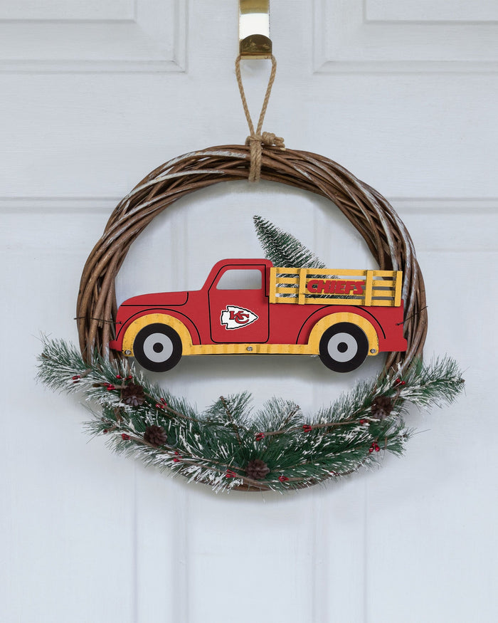 Kansas City Chiefs Wreath With Truck FOCO - FOCO.com