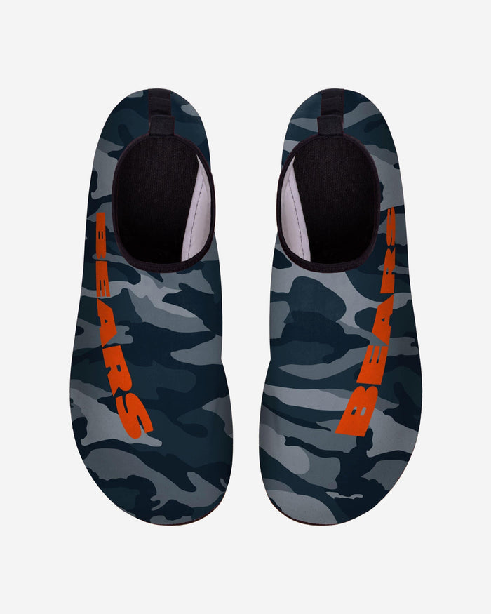 Chicago Bears Mens Camo Water Shoe FOCO - FOCO.com