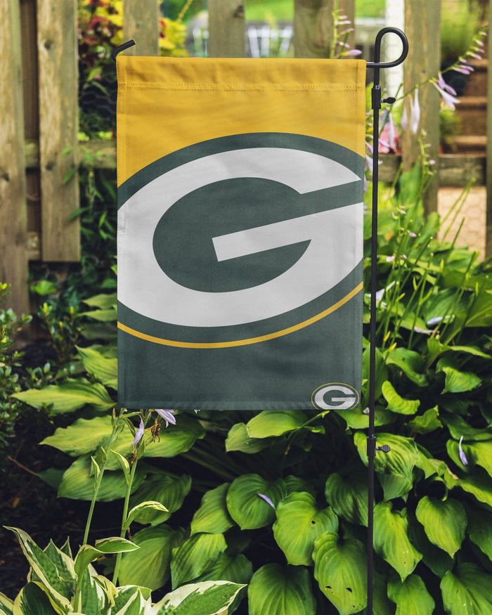 Green Bay Packers Colorblock Helmet Garden Flag FOCO - FOCO.com