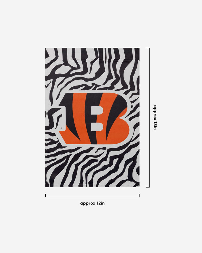 Cincinnati Bengals White Stripe Big Logo Garden Flag FOCO - FOCO.com