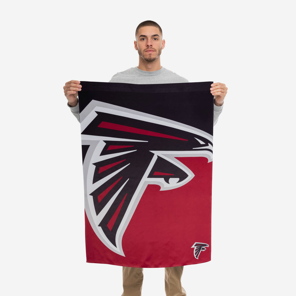Atlanta Falcons Vertical Flag FOCO
