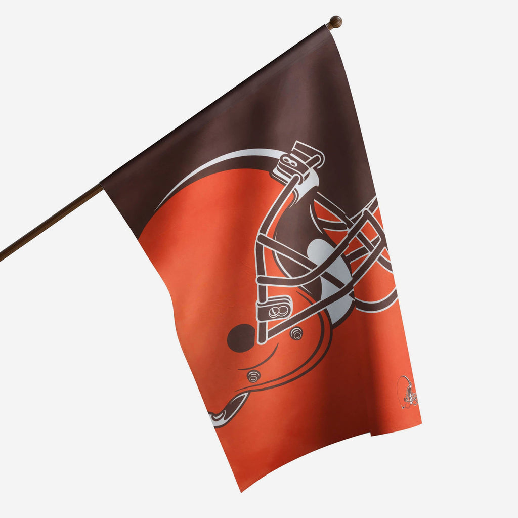 Cleveland Browns Vertical Flag FOCO - FOCO.com