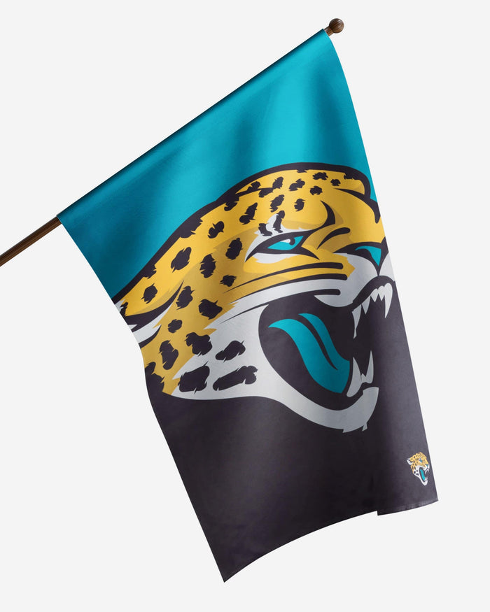 Jacksonville Jaguars Vertical Flag FOCO - FOCO.com
