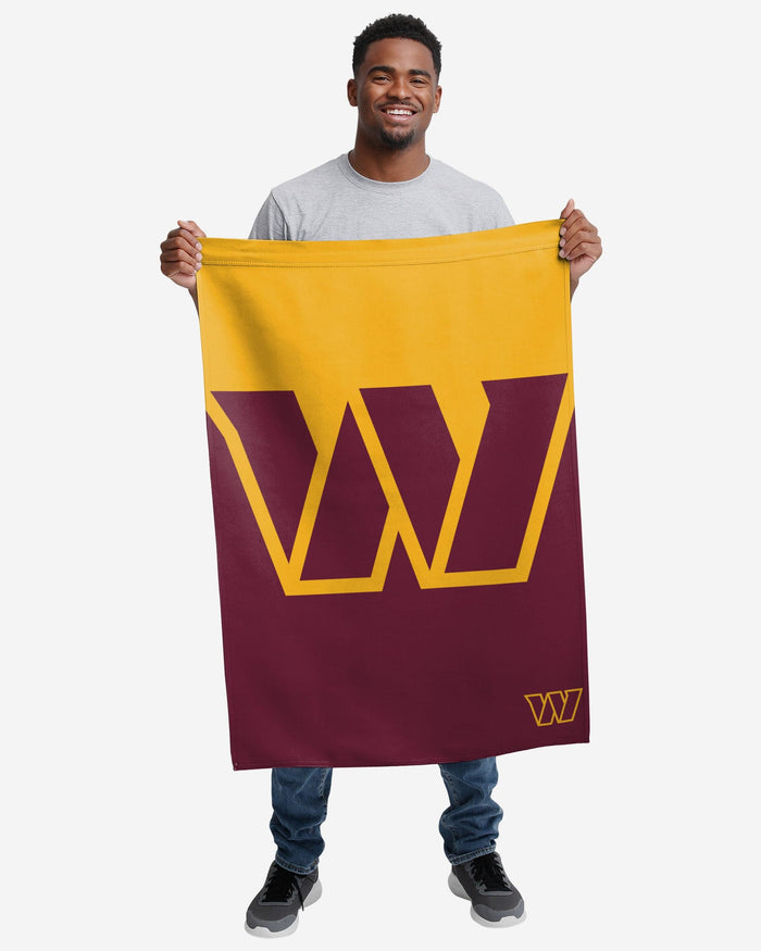 Washington Commanders Vertical Flag FOCO - FOCO.com