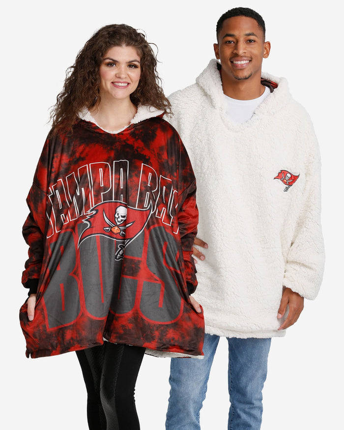 Tampa Bay Buccaneers Bold Logo Camo Hoodeez FOCO - FOCO.com