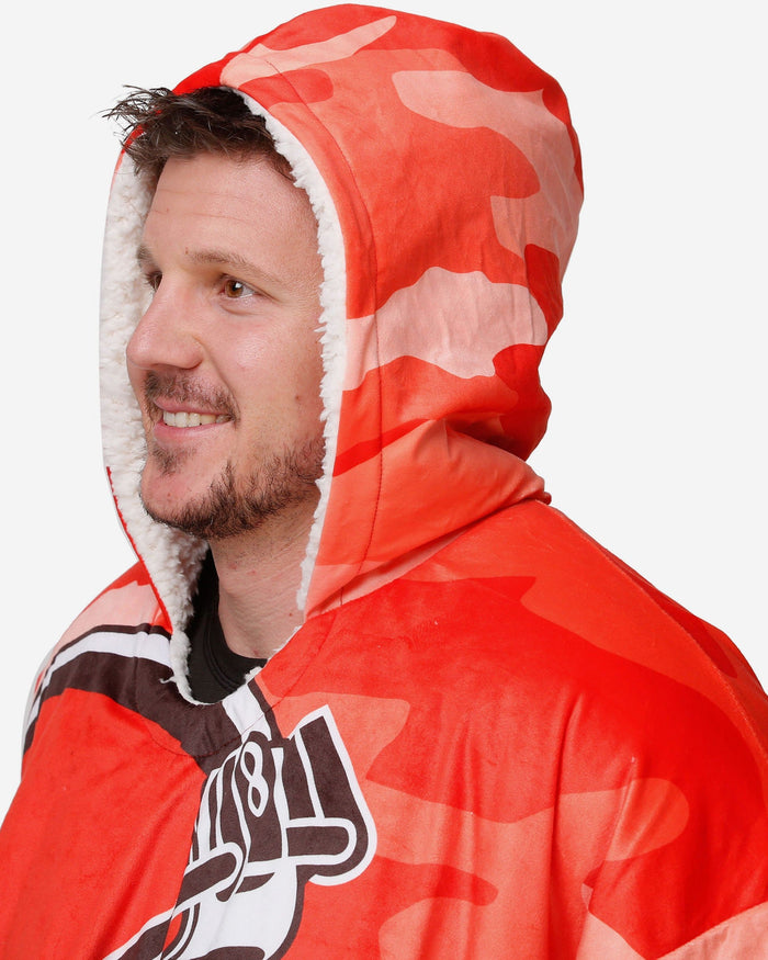 Cleveland Browns Original Reversible Team Color Camo Hoodeez FOCO - FOCO.com