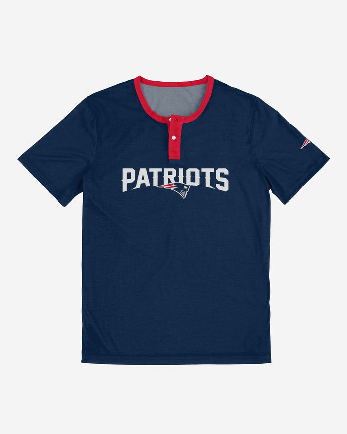 New England Patriots Solid Wordmark Short Sleeve Henley FOCO - FOCO.com