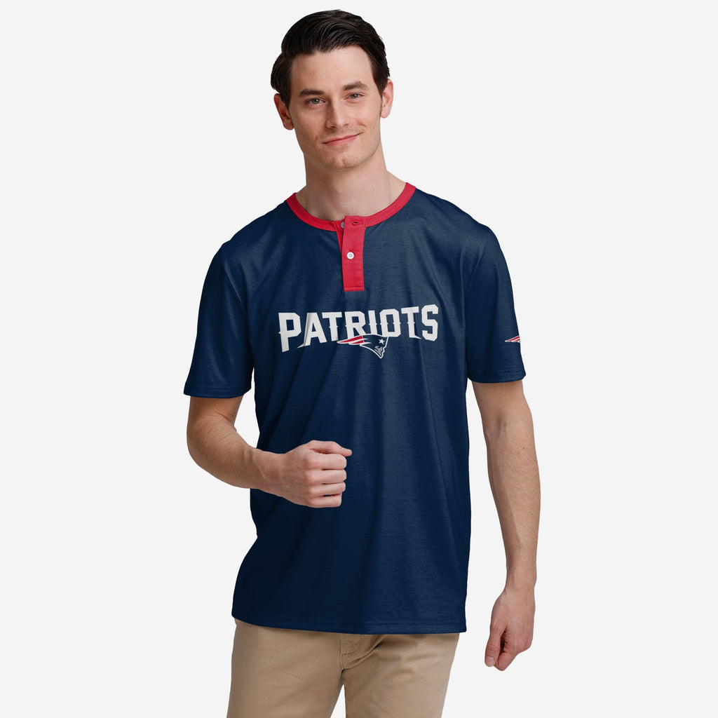 New England Patriots Solid Wordmark Short Sleeve Henley FOCO S - FOCO.com