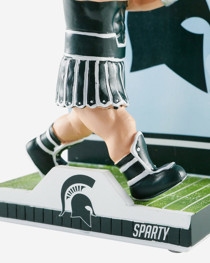 Sparty Michigan State Spartans Mascot Action Pose Light Up Ball Bobblehead FOCO - FOCO.com