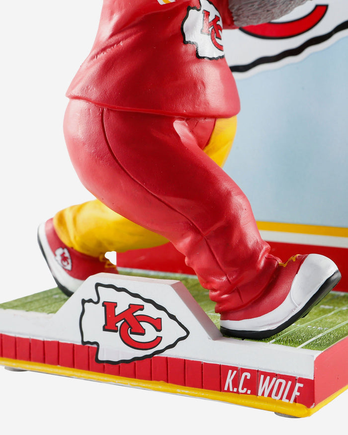 KC Wolf Kansas City Chiefs Mascot Action Pose Light Up Ball Bobblehead FOCO - FOCO.com