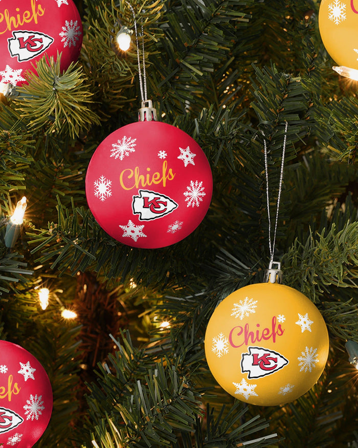Kansas City Chiefs 5 Pack Shatterproof Ball Ornament Set FOCO - FOCO.com