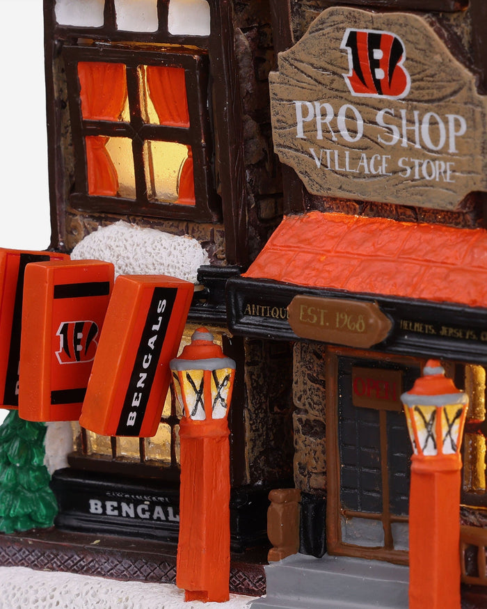 Cincinnati Bengals Light Up Resin Team Village FOCO - FOCO.com