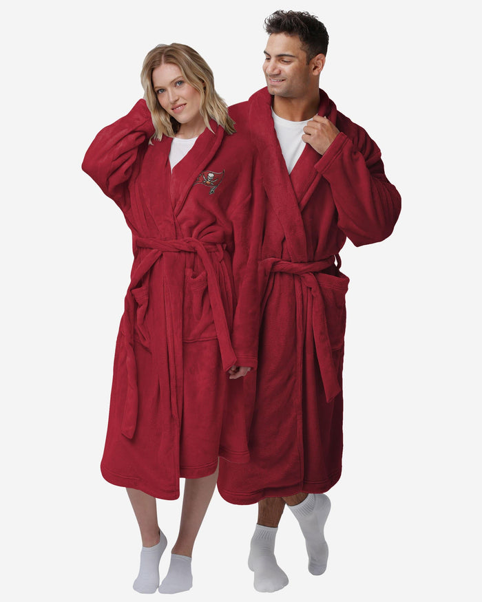 Tampa Bay Buccaneers Lazy Day Team Robe FOCO - FOCO.com