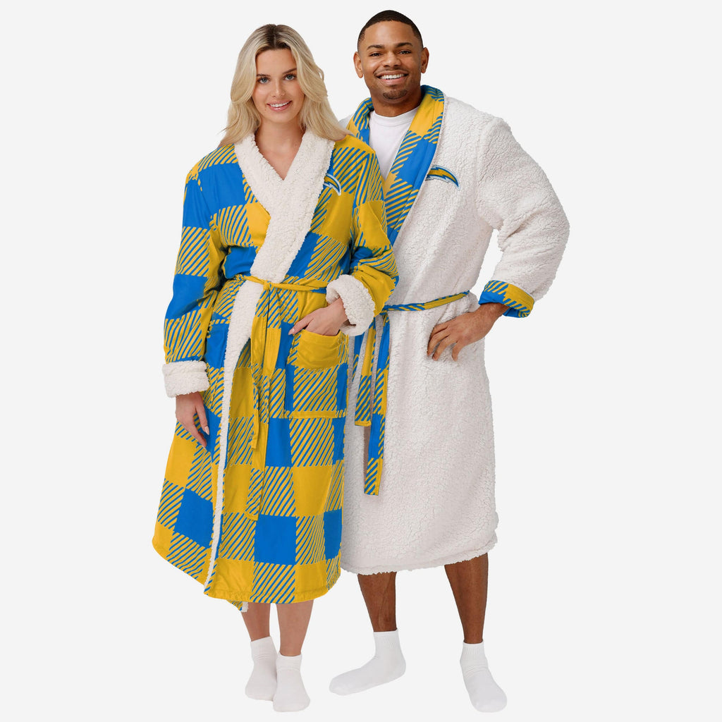 Los Angeles Chargers Lounge Life Reversible Robe FOCO S/M - FOCO.com